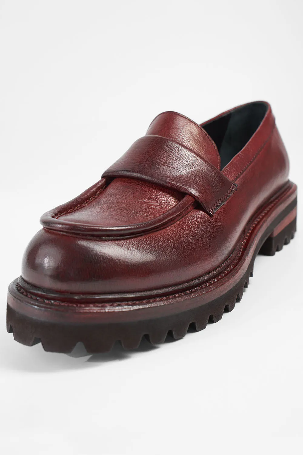 CAMDEN red-berry slip on shoes.