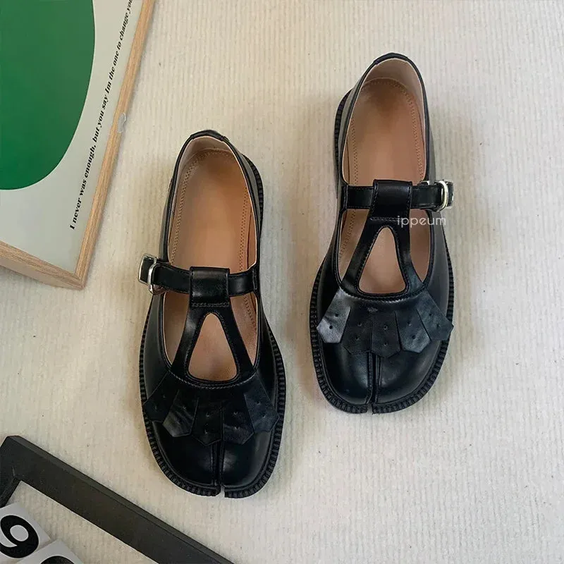 DAIIIBABYYY  -   Tabis Shoes Mary Janes For Women Size 42 2025 New Black Leather Split Toe Flats Loafers Mary Jane Platform Shoes
