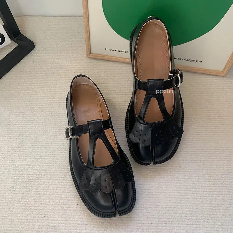 DAIIIBABYYY  -   Tabis Shoes Mary Janes For Women Size 42 2025 New Black Leather Split Toe Flats Loafers Mary Jane Platform Shoes