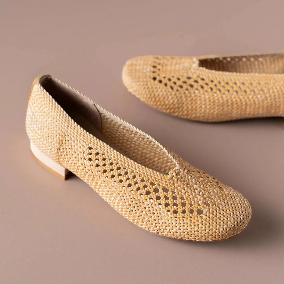 ERIC MICHAEL OLIVIA WOVEN FLATS IN TAN