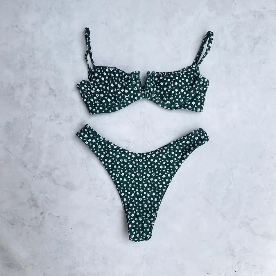 'Mabel' set