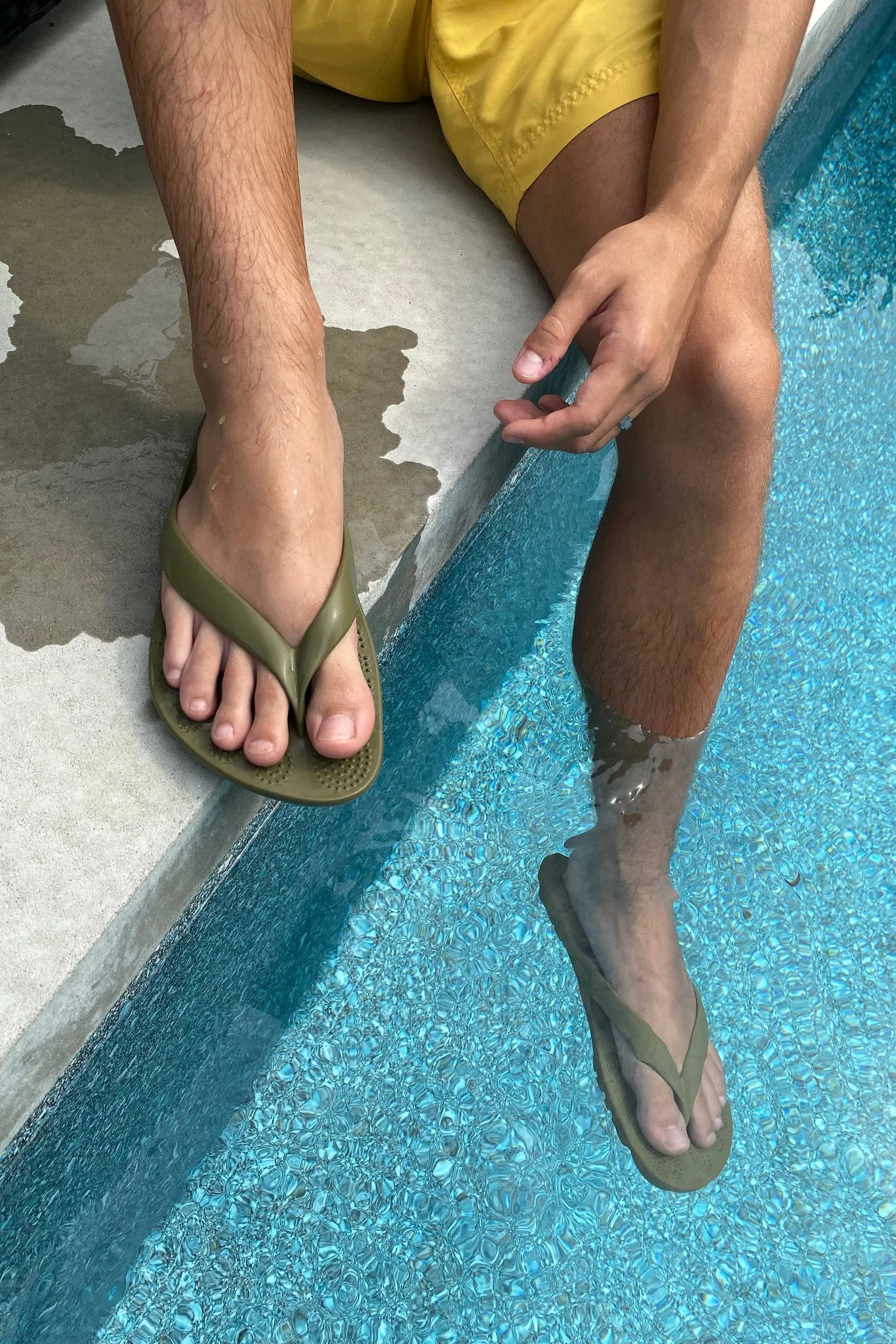 SEAWEED GREEN